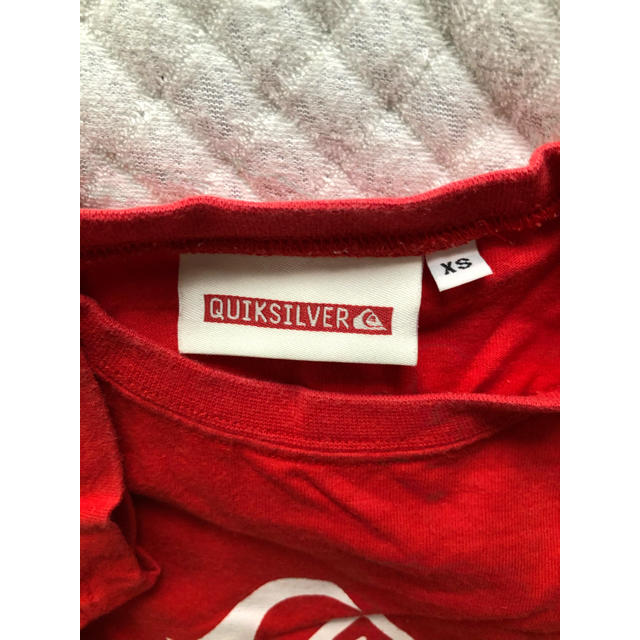 QUIKSILVER(クイックシルバー)のQUIKSILVER Tシャツ 100cm キッズ/ベビー/マタニティのキッズ服男の子用(90cm~)(Tシャツ/カットソー)の商品写真