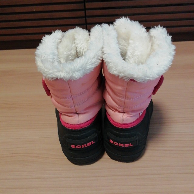 SOREL(ソレル)のSOREL キッズ　スノーブーツ キッズ/ベビー/マタニティのキッズ靴/シューズ(15cm~)(ブーツ)の商品写真