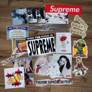 シュプリーム(Supreme)のsupreme ステッカー+バッジ＋種　まとめ売り(その他)