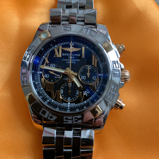BREITLING(ブライトリング)の【超美品】ブライトリング　クロノマット　44 メンズの時計(腕時計(アナログ))の商品写真