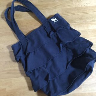 アバクロンビーアンドフィッチ(Abercrombie&Fitch)の【アバクロ 中古】トートバック(トートバッグ)