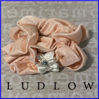 ラドロー(LUDLOW)の【新品未使用】Ludlow ラドロー/ シュシュ 箱付き(ヘアゴム/シュシュ)