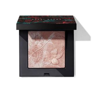 ボビイブラウン(BOBBI BROWN)のハイライティングパウダー(チーク)