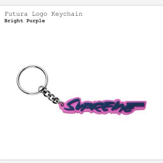 シュプリーム(Supreme)のsupreme Futura Logo Keychain 紫(キーホルダー)