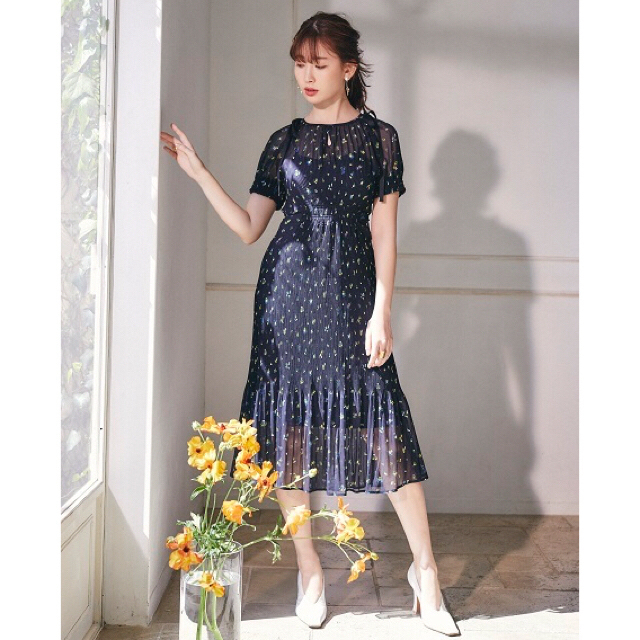 her lip to Garden Floral Midi Dress こじはる