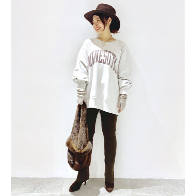 新品特売中 STAMMBAUM シュタンバウム MINESOTA SWEAT 新品 トップス