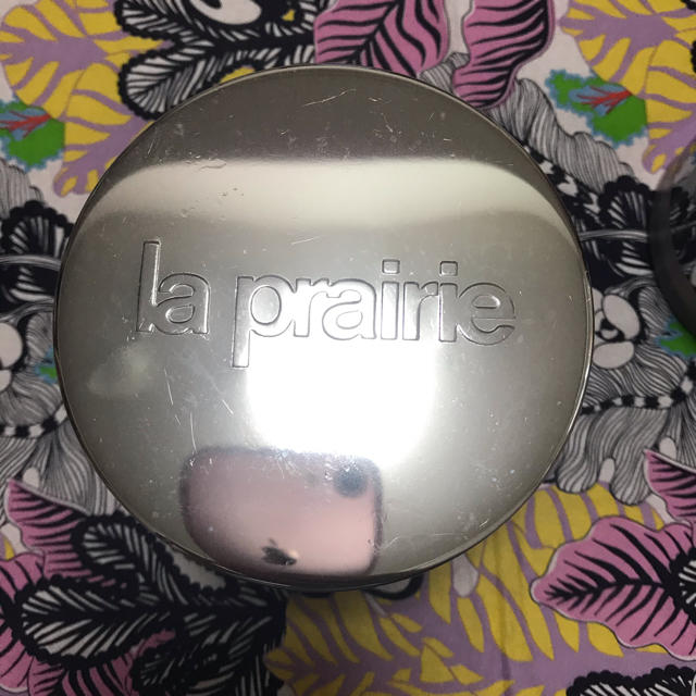 La Prairie(ラプレリー)のラ・プレリー　ルーセントパウダー　2番 コスメ/美容のベースメイク/化粧品(フェイスパウダー)の商品写真