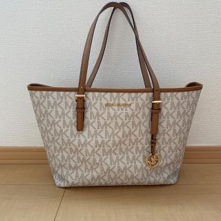 マイケルコース(Michael Kors)のMICHAEL KORS ハンドバッグ(ハンドバッグ)