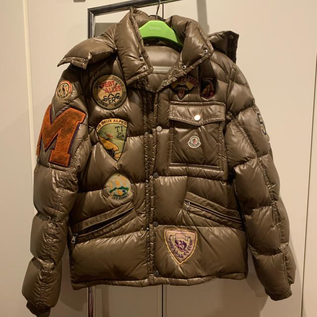 MONCLER(モンクレール)のマーチン様専用✴︎モンクレール 限定　k2スペシャル メンズのジャケット/アウター(ダウンジャケット)の商品写真