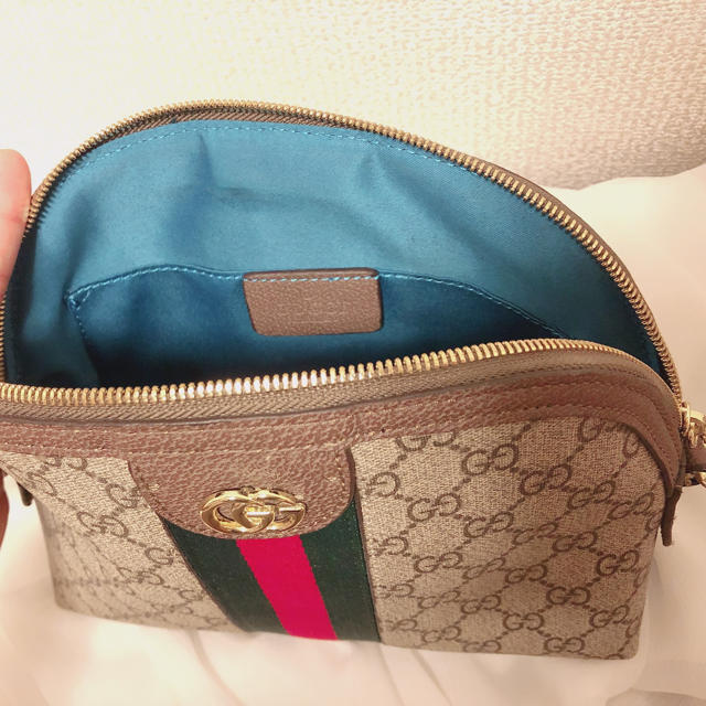 Gucci ショルダーバッグの通販 by RIO|グッチならラクマ - GUCCI 通販爆買い