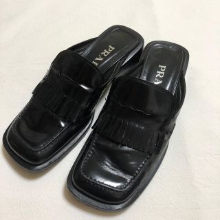 プラダ(PRADA)のPRADA ローファー(ローファー/革靴)