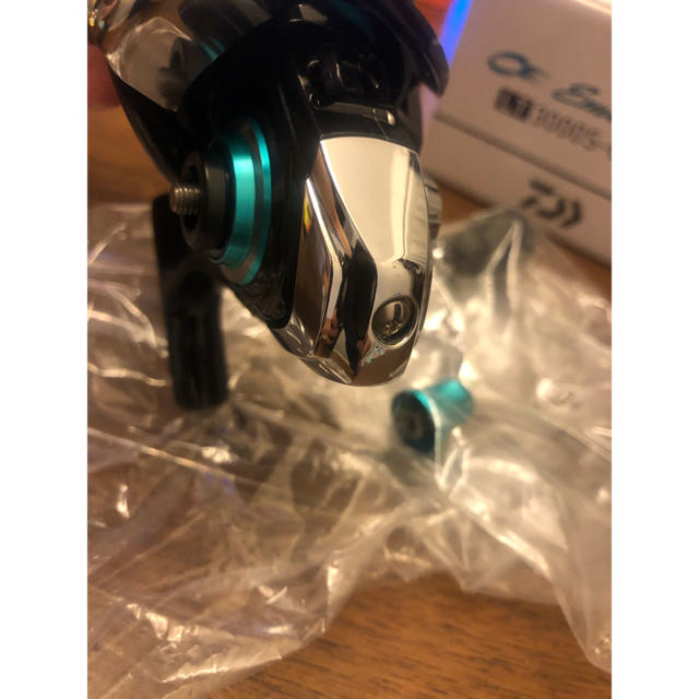 ダイワ　DAIWA エメラルダスLT 3000S-CH-DH 箱あり