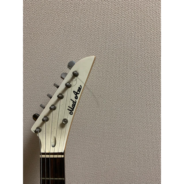 Fender(フェンダー)のMad Axe ストラトキャスタータイプ？ 楽器のギター(エレキギター)の商品写真