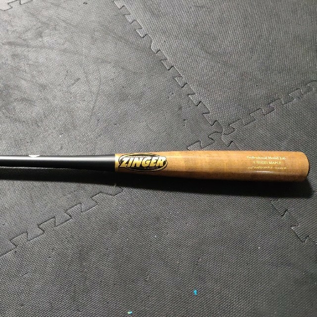 完売です。MLB プロ野球バット(Zinger) スポーツ/アウトドアの野球(バット)の商品写真