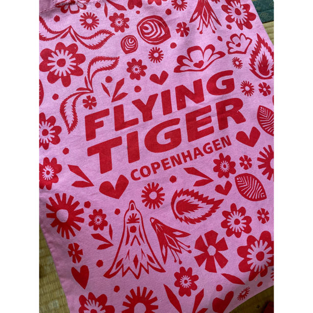 Flying Tiger Copenhagen(フライングタイガーコペンハーゲン)のフライングタイガーエコバッグ レディースのバッグ(エコバッグ)の商品写真