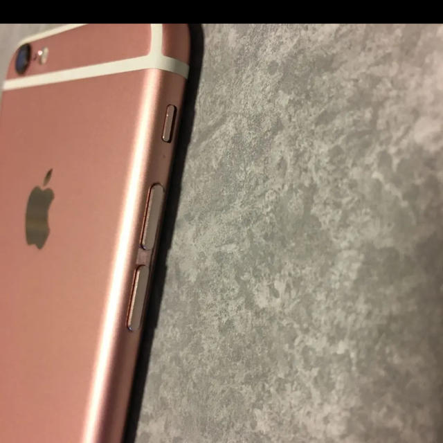 最終値下げ！iPhone 6s Rose Gold 64 GB SIMフリー 3