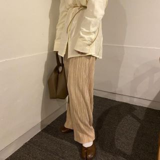 カスタネ(Kastane)のlawgy satin wrinkles layered pants(その他)