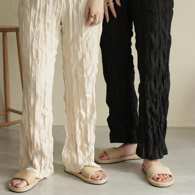 Kastane(カスタネ)のlawgy wrinkles pants レディースのパンツ(その他)の商品写真