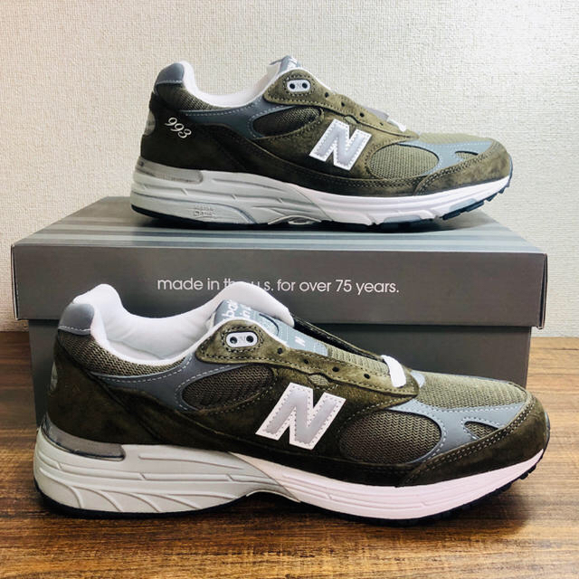 New Balance(ニューバランス)の海外限定 新品27.5cm 激レア ニューバランス MR993MG 入手困難 メンズの靴/シューズ(スニーカー)の商品写真