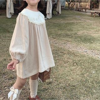 新品　刺繍ワンピース　女の子　春夏秋冬　チュニック(ワンピース)