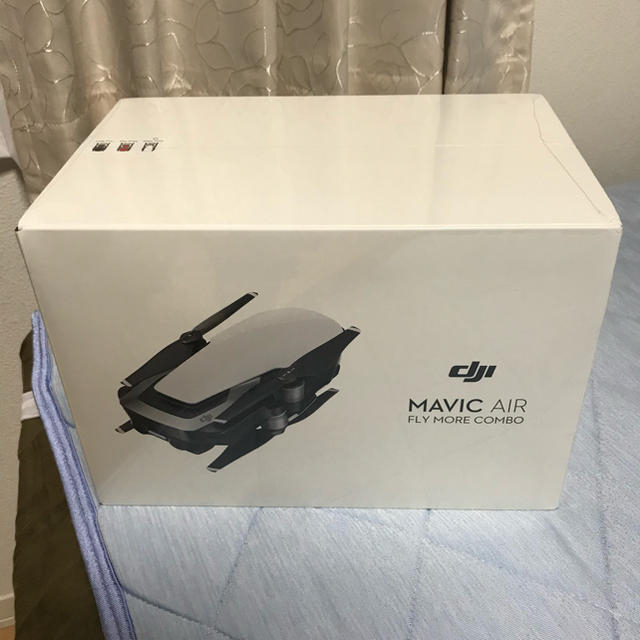希少 黒入荷! MAVIC AIR FLY MORE COMBO ホビーラジコン