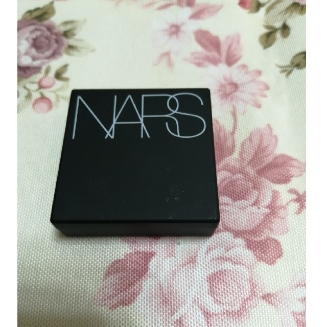 NARS(ナーズ)のNARS1925 コスメ/美容のベースメイク/化粧品(アイシャドウ)の商品写真