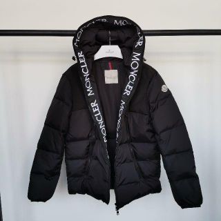 MONCLER - カーディガン サイズMの通販｜ラクマ