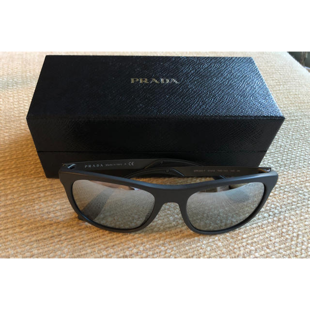 超美品☆高級サングラス イタリア製 PRADA