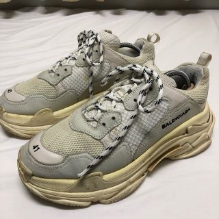 バレンシアガ(Balenciaga)のBalenciaga triple s(スニーカー)