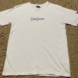 ヨウジヤマモト(Yohji Yamamoto)のYohji Yamamoto【ヨウジヤマモト】Tシャツ　NEWERAコラボ(Tシャツ/カットソー(半袖/袖なし))