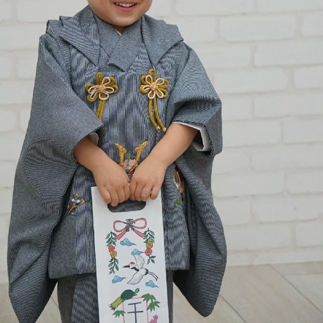 七五三 ３歳 被布 男の子 雪駄付き キッズ/ベビー/マタニティのキッズ服男の子用(90cm~)(和服/着物)の商品写真