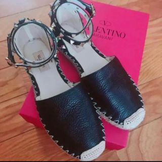 ヴァレンティノ(VALENTINO)のVALENTINO 新品未使用 ロックスタッズダブルエスパドリーユ(サンダル)