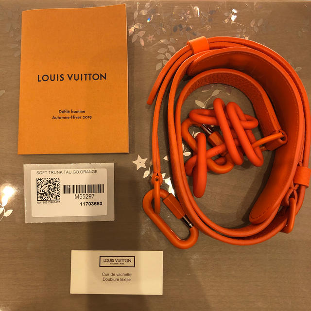 LOUIS VUITTON(ルイヴィトン)の＊yc様Louis Vuitton Soft Trunk MCA Orange＊ メンズのバッグ(ショルダーバッグ)の商品写真