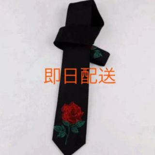 ラッドミュージシャン(LAD MUSICIAN)の薔薇　刺繍　ネクタイ　新品未使用　送料無料　即日発送可(ネクタイ)