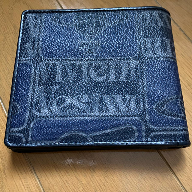 ブランドVivienne Westwood 牛革 タッグ 二つ折り財布 ネイビー