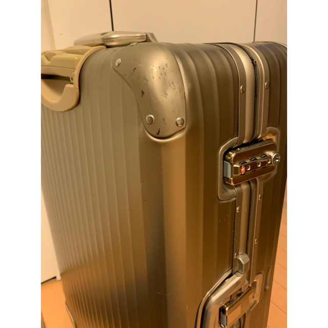 RIMOWA(リモワ)スーツケース 1