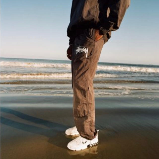 STUSSY(ステューシー)のStussy X Nike Windrunner Pants メンズのジャケット/アウター(ナイロンジャケット)の商品写真