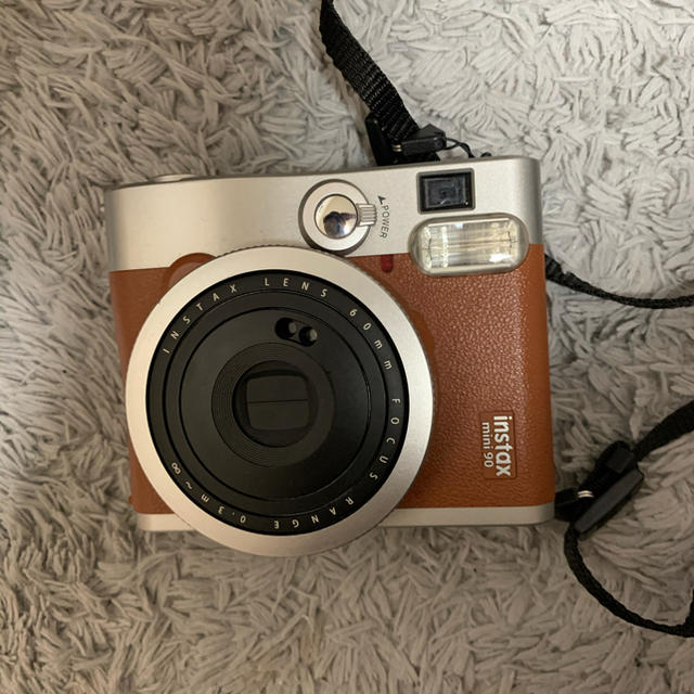 富士フイルム(フジフイルム)のinstax mini 90 スマホ/家電/カメラのカメラ(フィルムカメラ)の商品写真