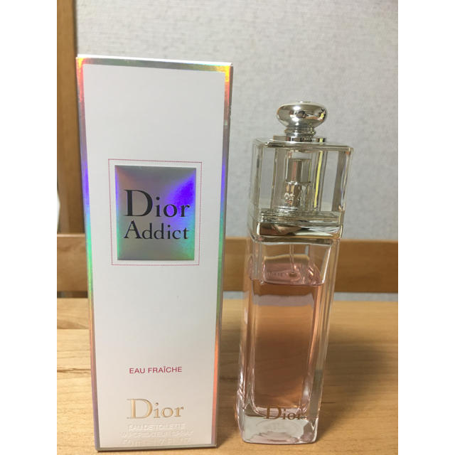 Christian Dior(クリスチャンディオール)のDior Addict 香水 コスメ/美容の香水(香水(女性用))の商品写真