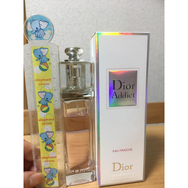 Christian Dior(クリスチャンディオール)のDior Addict 香水 コスメ/美容の香水(香水(女性用))の商品写真