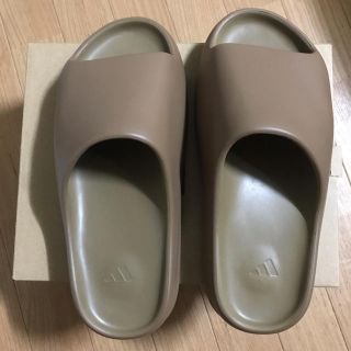 アディダス(adidas)のyeezy slide core(サンダル)