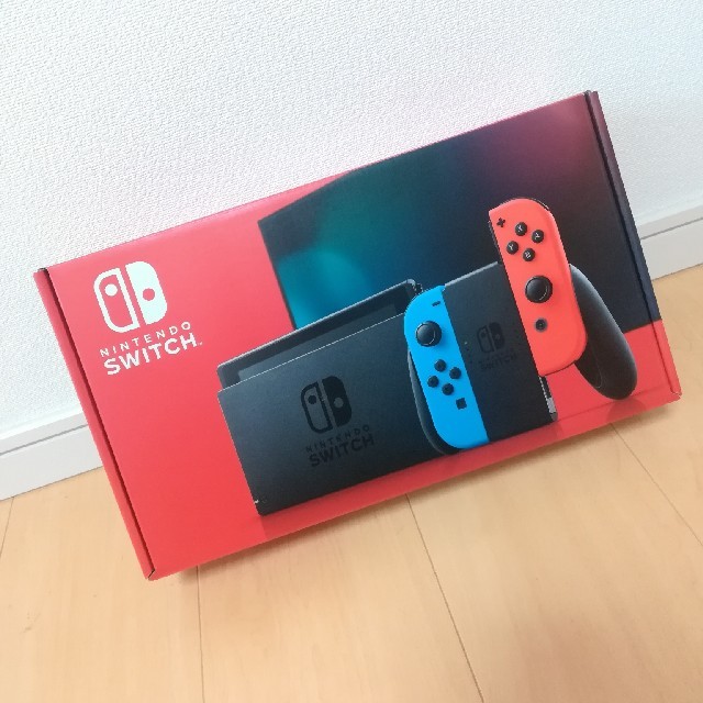 【新品】Nintendo Switch　本体　レッド