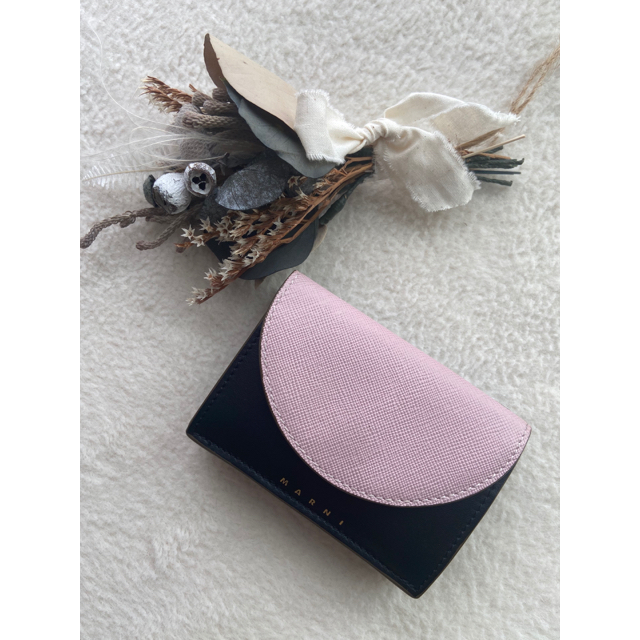 Marni(マルニ)の【sae*様専用】MARNI 三つ折り財布　ピンク×ブラック レディースのファッション小物(財布)の商品写真