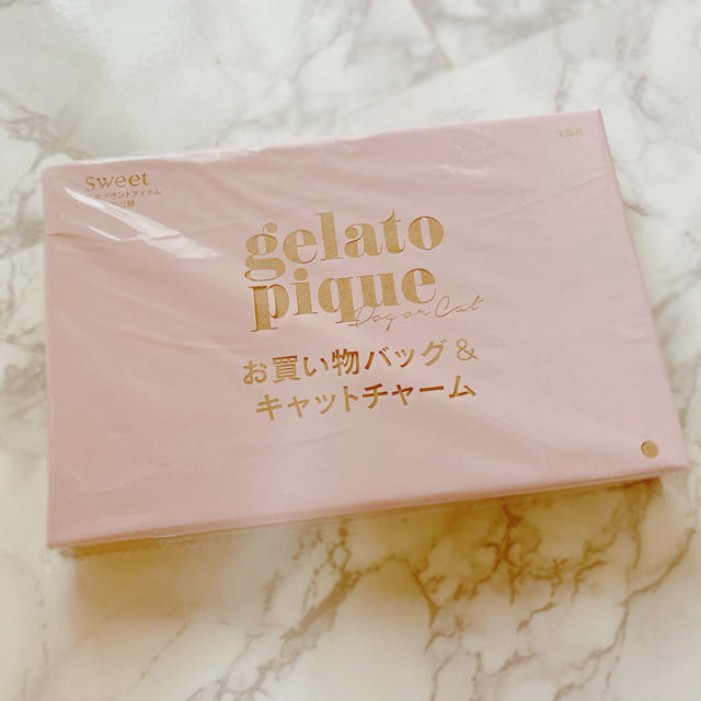 gelato pique(ジェラートピケ)の【スウィート付録】10月号ジェラピケエコバッグ＆チャーム レディースのバッグ(トートバッグ)の商品写真