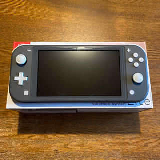 ニンテンドースイッチ(Nintendo Switch)のNintendo Switch Liteグレー(家庭用ゲーム機本体)