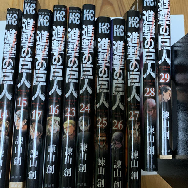 講談社(コウダンシャ)の進撃14〜17、23〜29巻セット(今月処分、最終値下げ エンタメ/ホビーの漫画(少年漫画)の商品写真