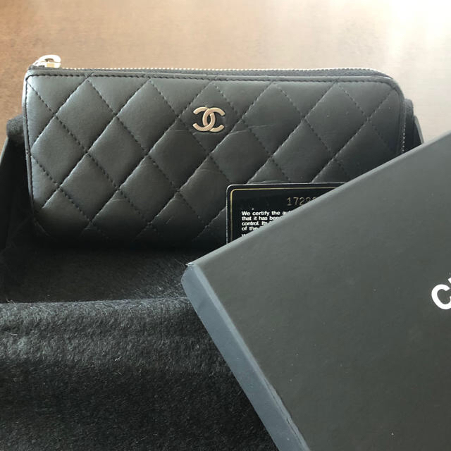 CHANEL(シャネル)のシャネルＬ財布 レディースのファッション小物(財布)の商品写真