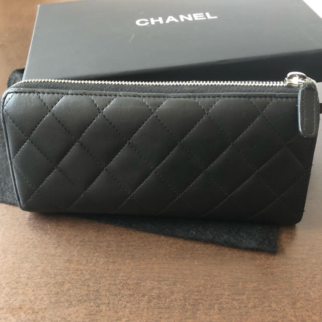 CHANEL(シャネル)のシャネルＬ財布 レディースのファッション小物(財布)の商品写真
