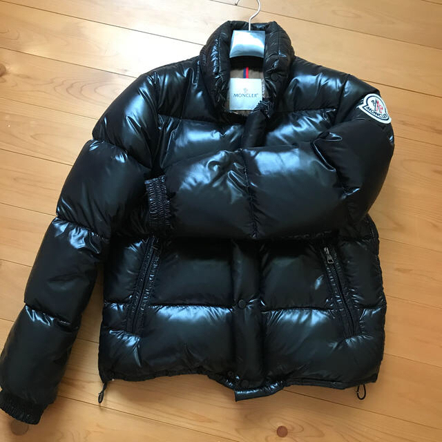 最安価格 MONCLER モンクレール エベレスト 国内正規 美品 - ダウン