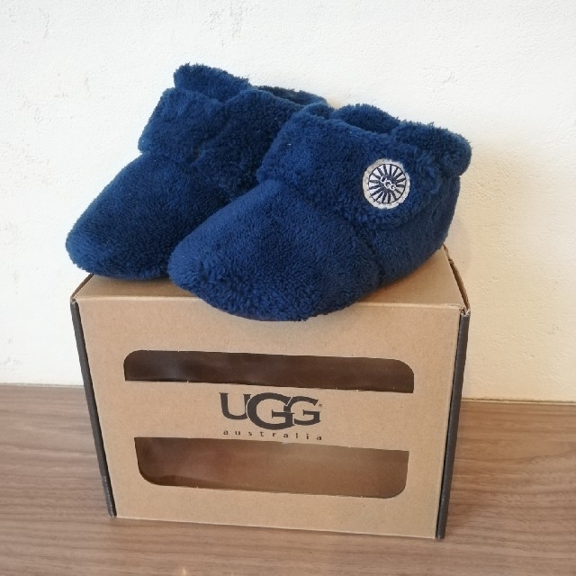 UGG(アグ)のugg ベビームートンブーツ キッズ/ベビー/マタニティのベビー靴/シューズ(~14cm)(ブーツ)の商品写真